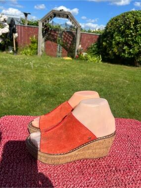 Sam Edelman Women’s Orange Suede Cork Wedge Sandals Size 6M